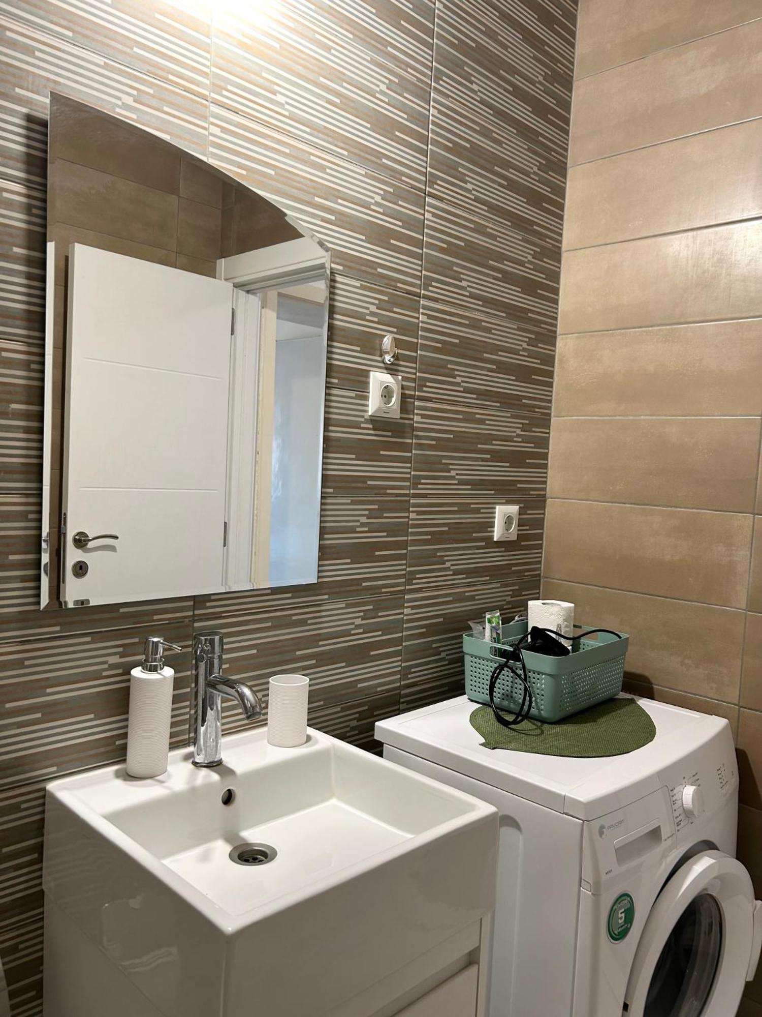 City Place Apartments Kumanovo Eksteriør bilde